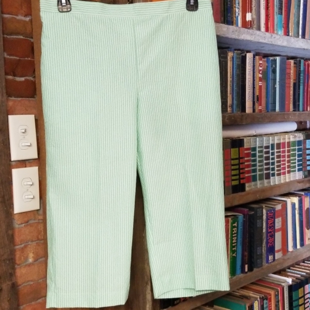 Alfred Dunner Capri Pants size 14